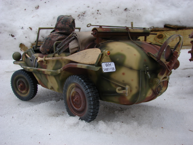 1/6th scale Dragon Schwimmwagen - FineScale Modeler - Essential ...